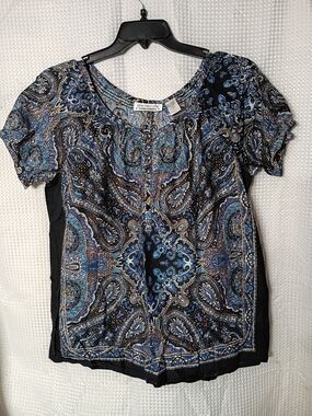 new directions Black & Blue Paisley Short-Sleeve Blouse
